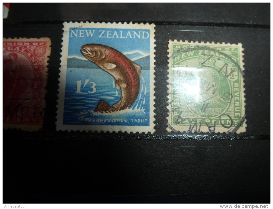 Album comprenant divers timbres anciens (Belgique,Australia,Andore,France,New-Zealand,Monaco dont Olympiades)