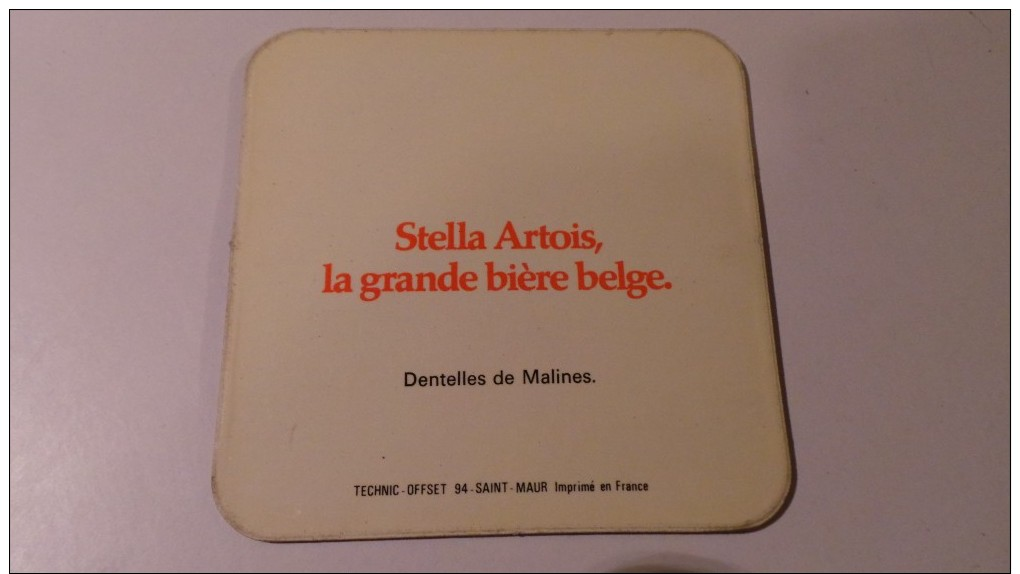 Sous-bock Bière Stella Artois - Plastifié - Dentelles De Malines 1970 - Sous-bocks