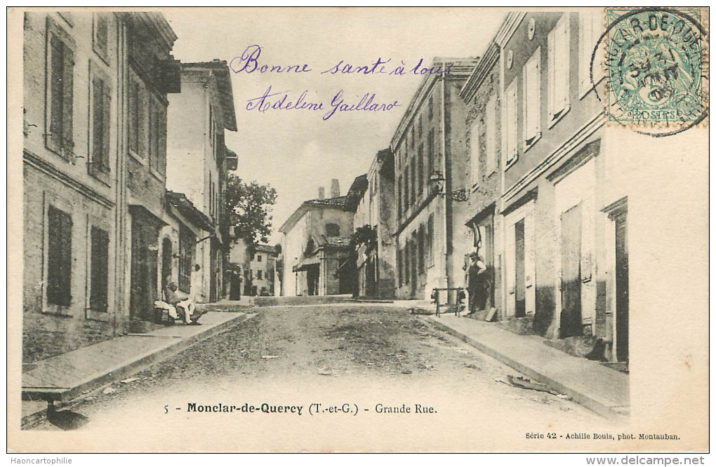 Montclar De Quercy : Grande Rue - Montclar De Quercy