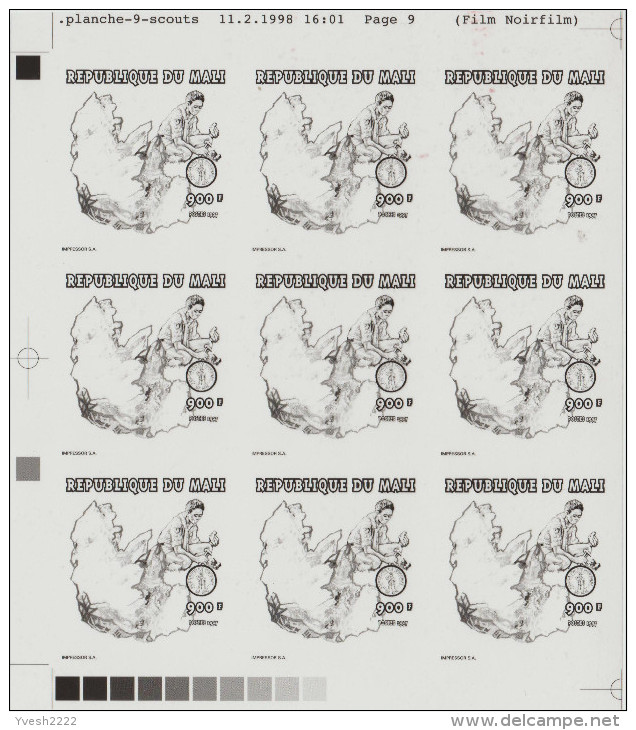 Mali 1997 Y&T 1123. Films Positifs Et Négatifs Pour Impression Offset. Scout Examinant Un Cristal De Roche (quartz) - Minéraux