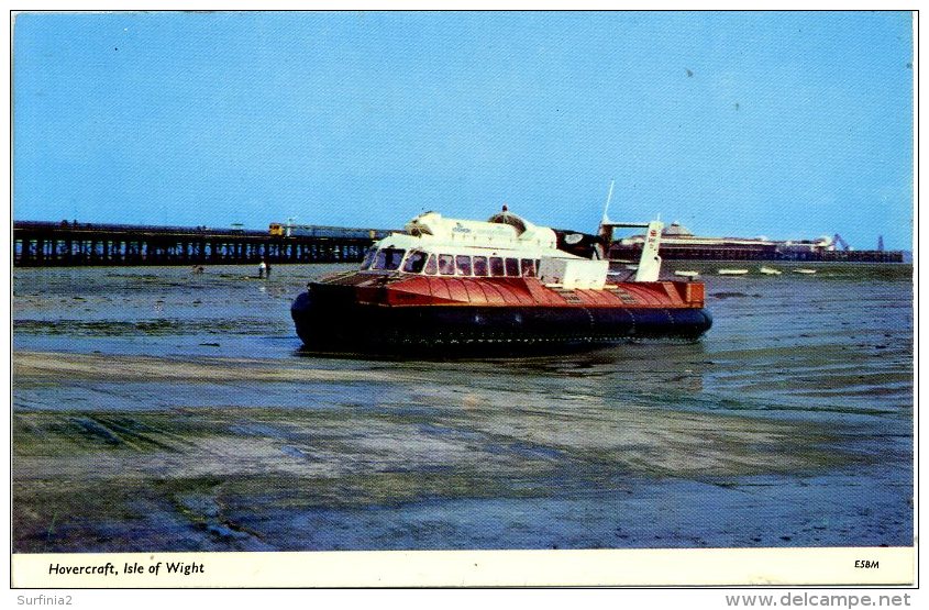 HOVERCRAFT, ISLE OF WIGHT - Hovercrafts