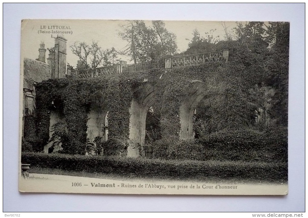 76 - VALMONT - Ruines De L' Abbaye - VUE PRISE DE LA COUR D'HONNEUR - Valmont