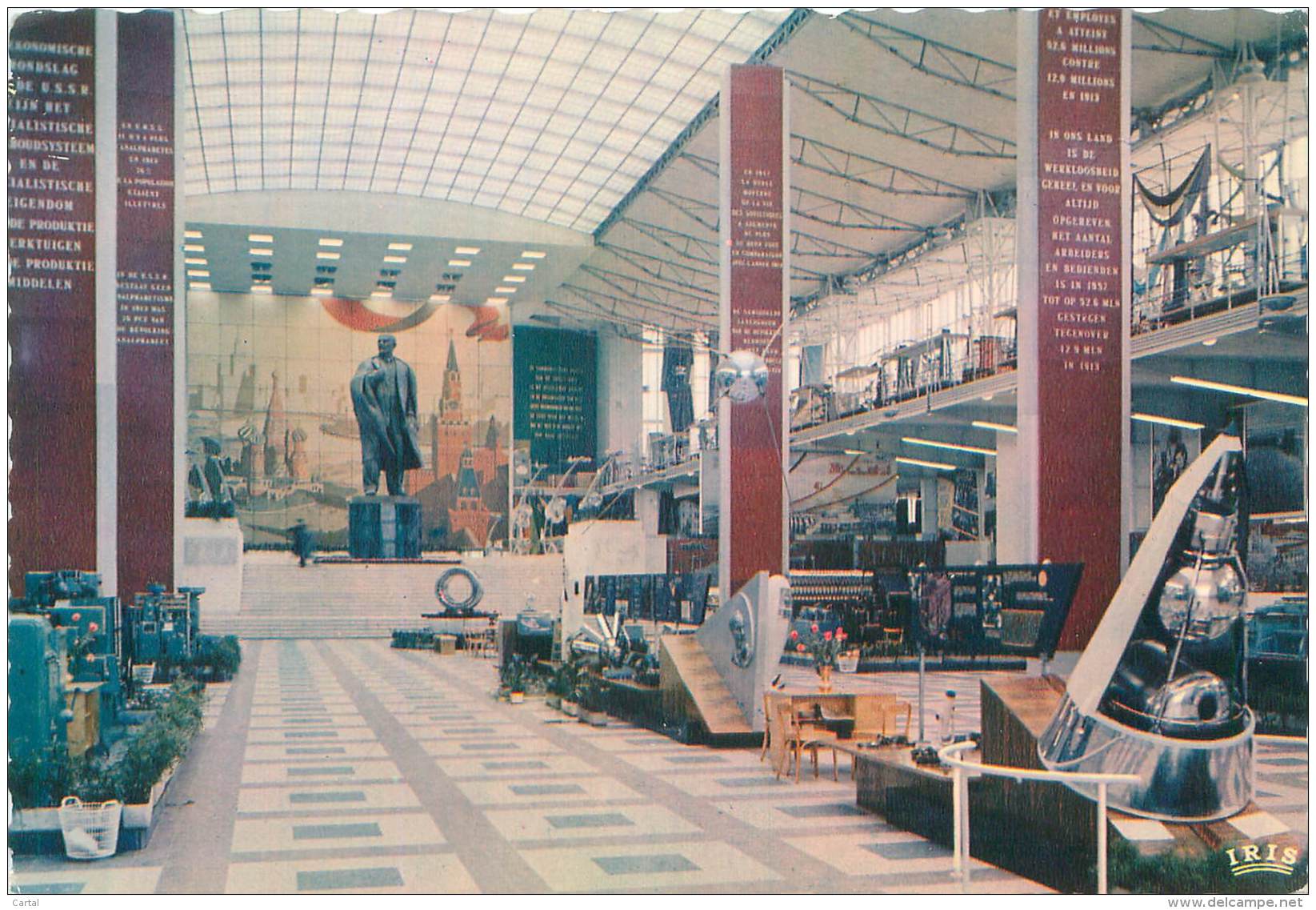 CPM - BRUXELLES - Exposition Universelle 1958 - Pavillon De L'U.R.S.S. - Les Deux Spoutniks. - Mostre Universali