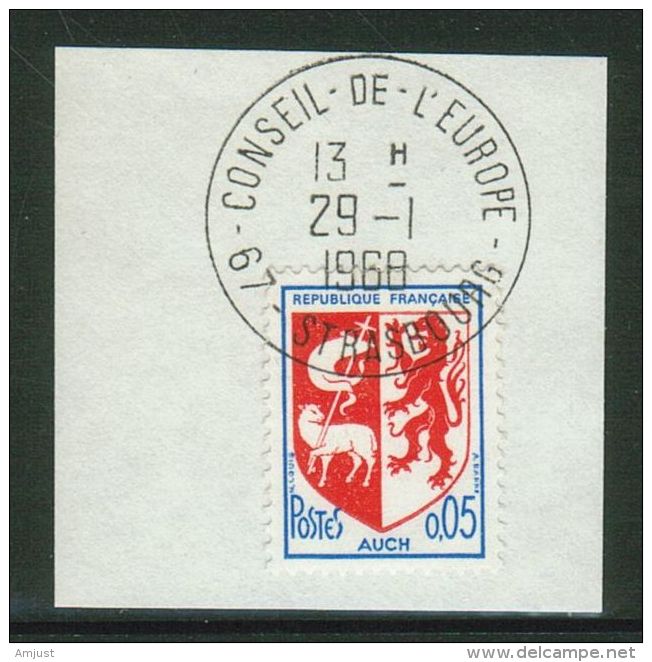 France // Timbres De Service // Y&T  Cachet Du Conseil De L´Europe  Sur Fragment - Cartas & Documentos