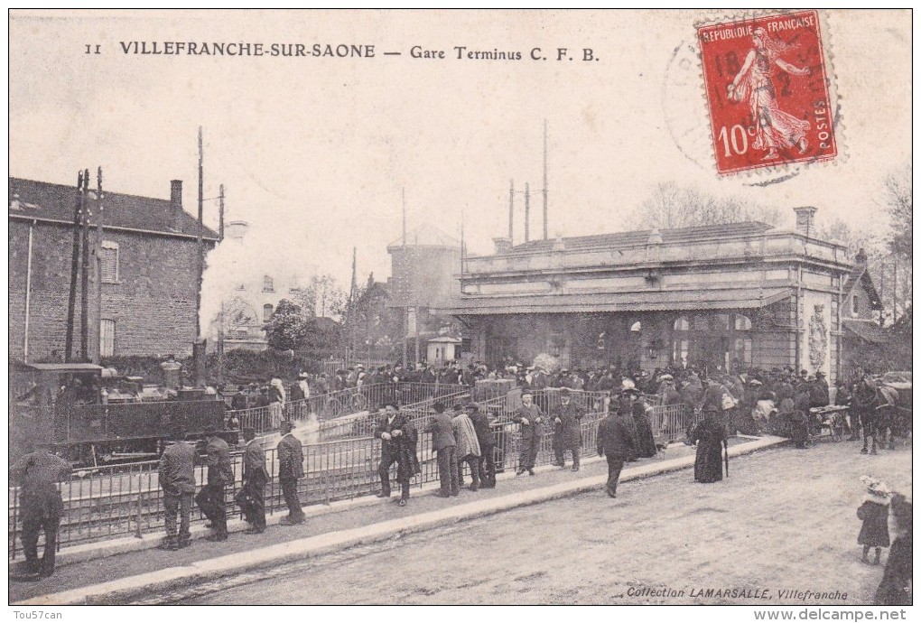 VILLEFRANCHE SUR SAÔNE - RHÔNE    (69)  - PEU COURANTE CPA TRES ANIMEE DE 1908. - Villefranche-sur-Saone