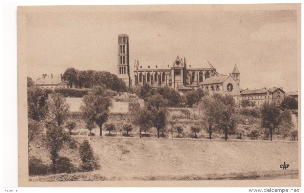 3016  Postal Francia Limoges    Catedral - Limoges