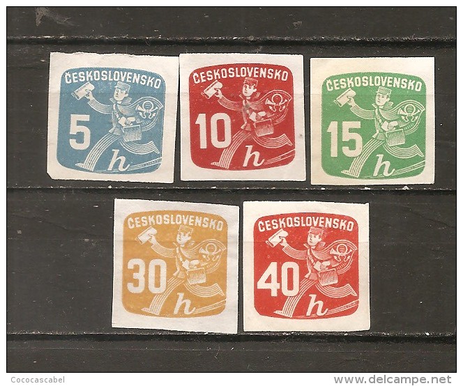 Checoslovaquia - Czechoslovakia Yvert Periódicos 26-28, 31-32 (MH/(*) (sin Goma) - Newspaper Stamps