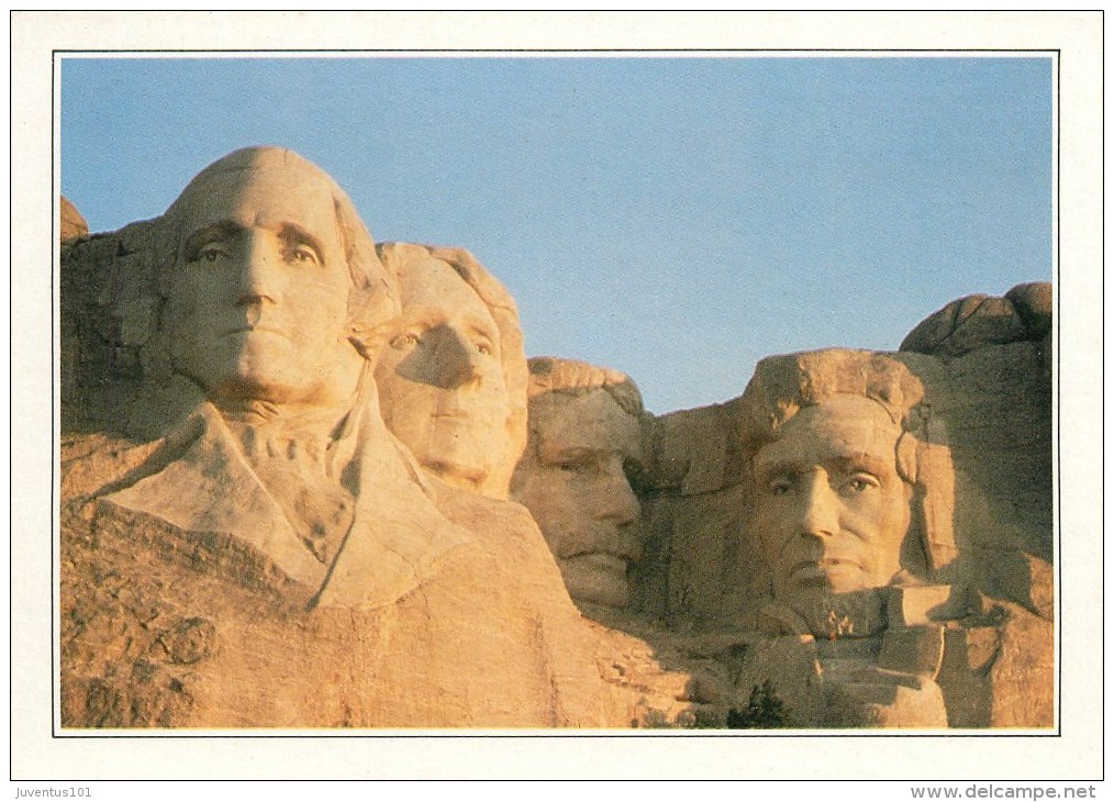 CPSM Mount Rushmore-Les Têtes De Quatre Présidents      L2102 - Mount Rushmore