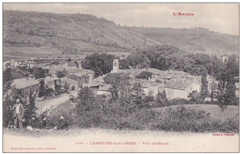 09 LA BASTIDE Sur L' HERS  Jolie Vue Sur Le VILLAGE Repos Des Promeneurs Maisons Eglise à Travers CHAMPS - Otros & Sin Clasificación