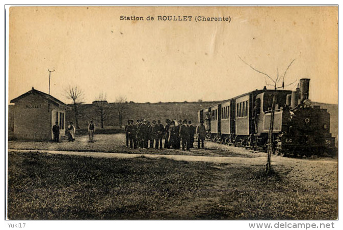 16 ROULLET STATION GARE TRAIN CHEMIN DE FER - Altri & Non Classificati