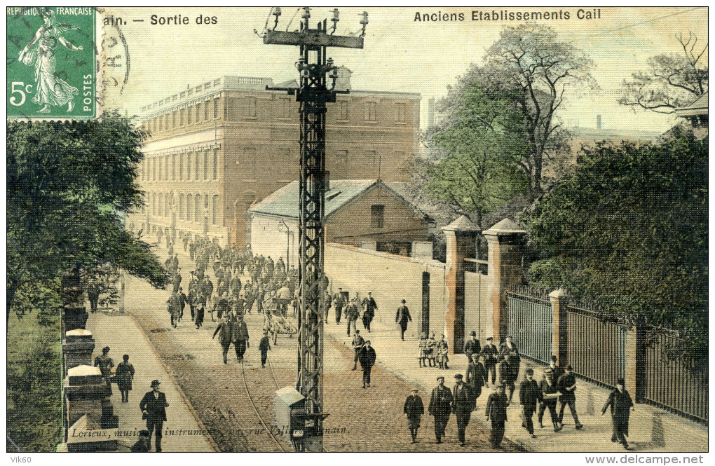 59  DENAIN SORTIE DES ANCIENS ETABLISSEMENTS CAIL - Denain