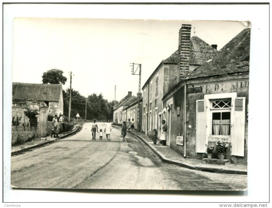 CP -SAINT HILAIRE LE LIERRU (72) La Grande Rue - Autres & Non Classés