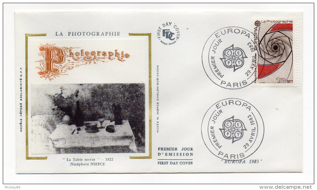 1983--enveloppe 1er Jour-FDC"Soie"--EUROPA-Photographie-Nicéphore Niepce--cachet  PARIS--75 - 1980-1989