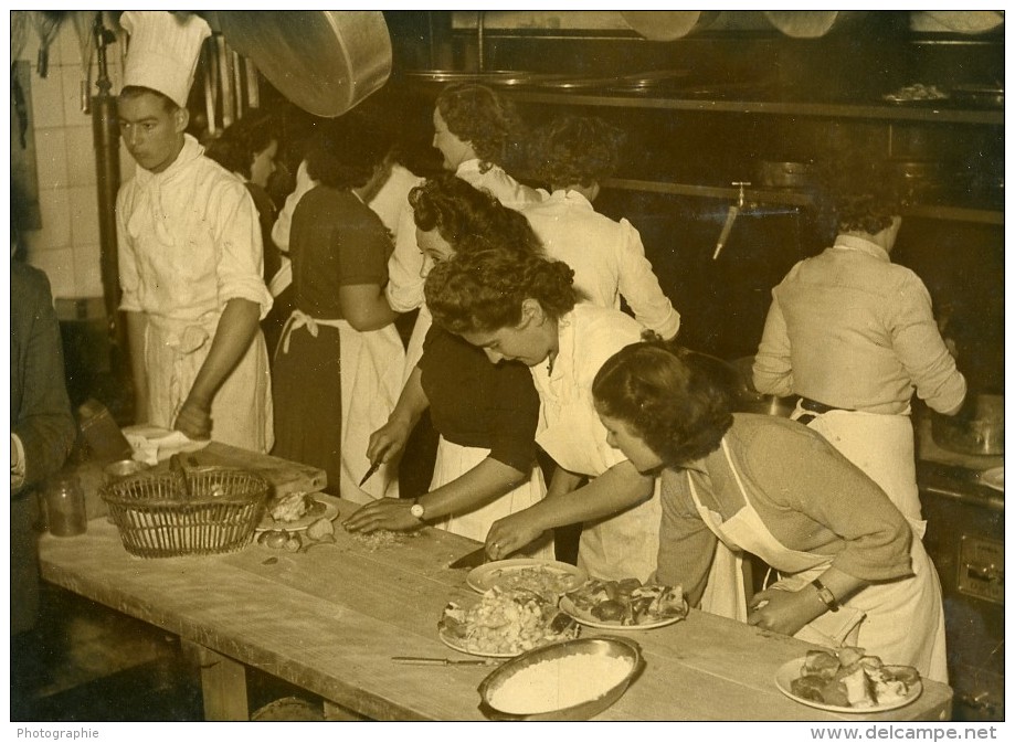 France Paris Epreuve éliminatoire Pour Miss Cordon Bleu Arts Et Metiers Ancienne Photo 1949 - Professions