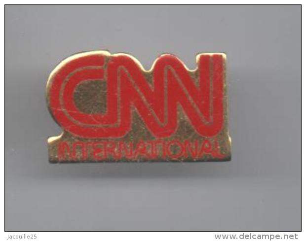 PINS PIN´S PRESSE MEDIAS JOURNAL REVUE TELE CNN INTERNATIONAL TELEVISION - Médias