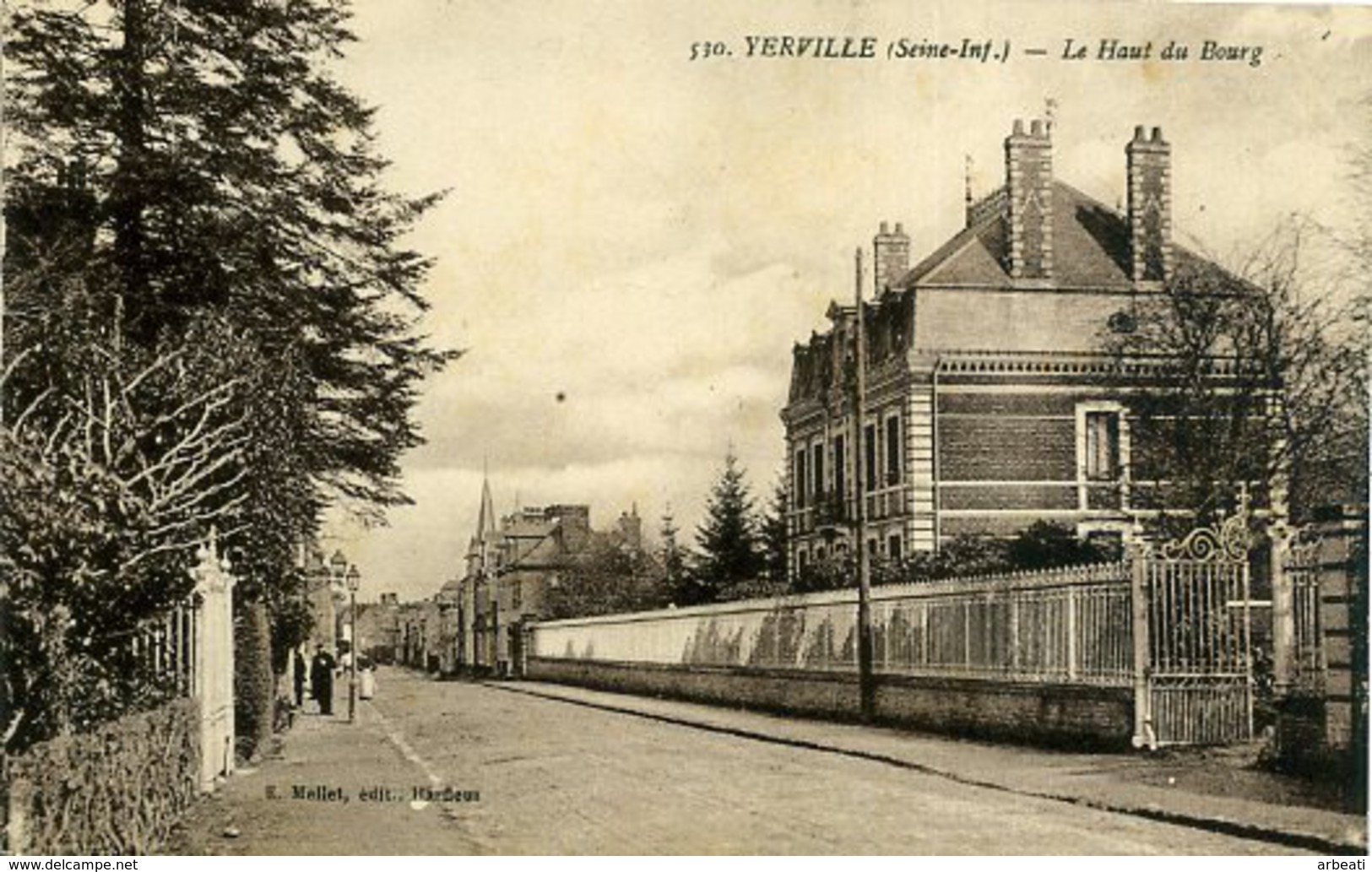 76 YERVILLE ++ Le Haut Du Bourg ++ - Yerville