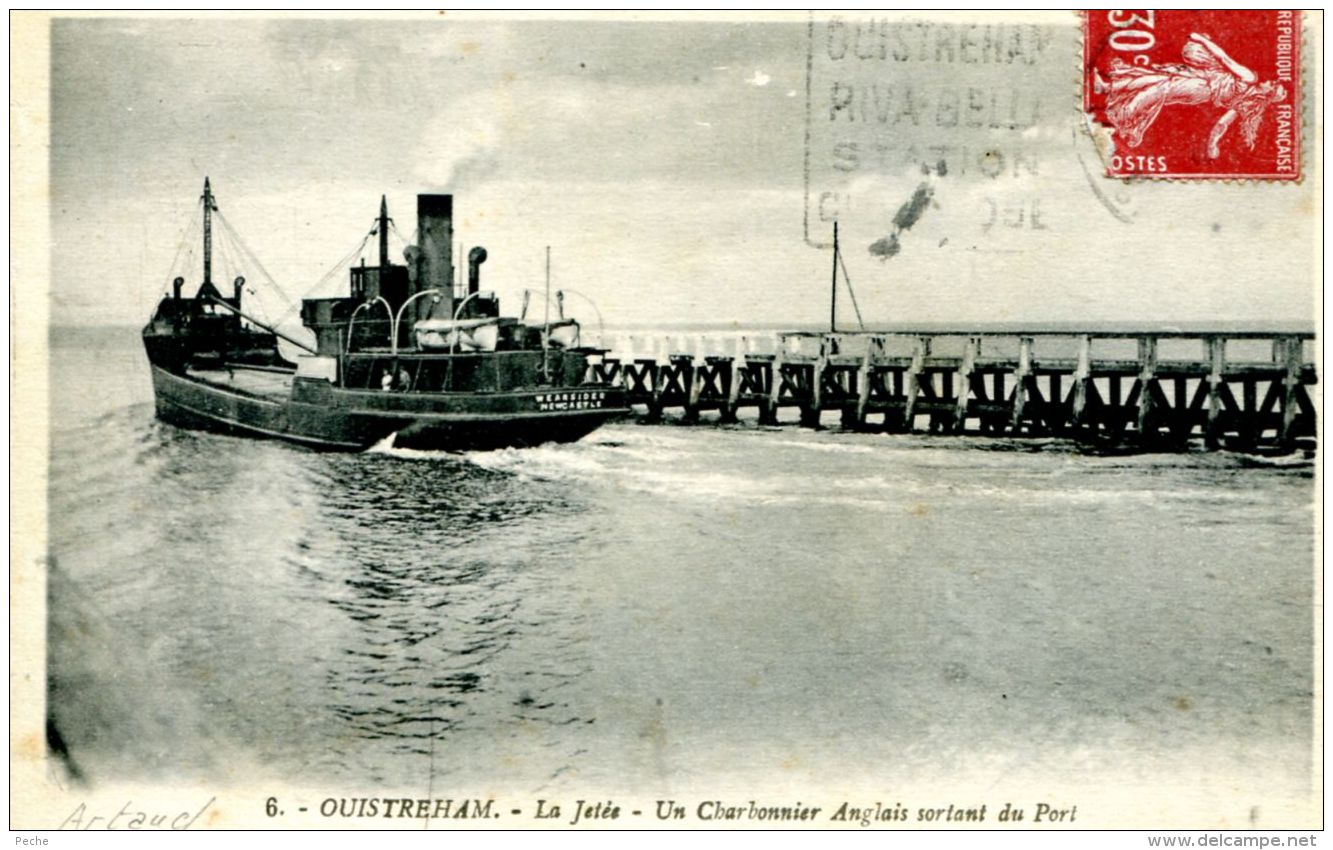 N°330 E -cpa Ouistreham -un Charbonnier Anglais "Waersider" - Commerce