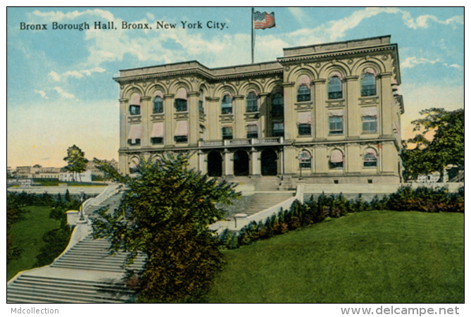 US NEW YORK CITY / Bronw Borough Hall / CARTE COULEUR GLACEE - Bronx