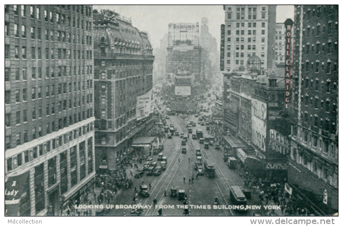 US NEW YORK CITY / Looking Up Broadway From The Times Building / CARTE GLACEE - Broadway
