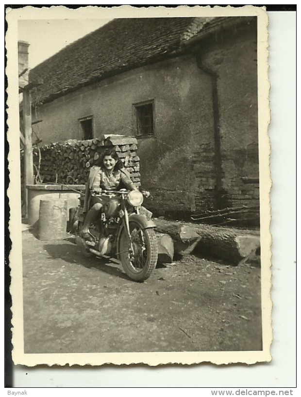 167  --  MOTO, MOTORCYCLE  --     ORIGINAL PHOTO  8,5 Cm X 6  Cm - Sonstige & Ohne Zuordnung