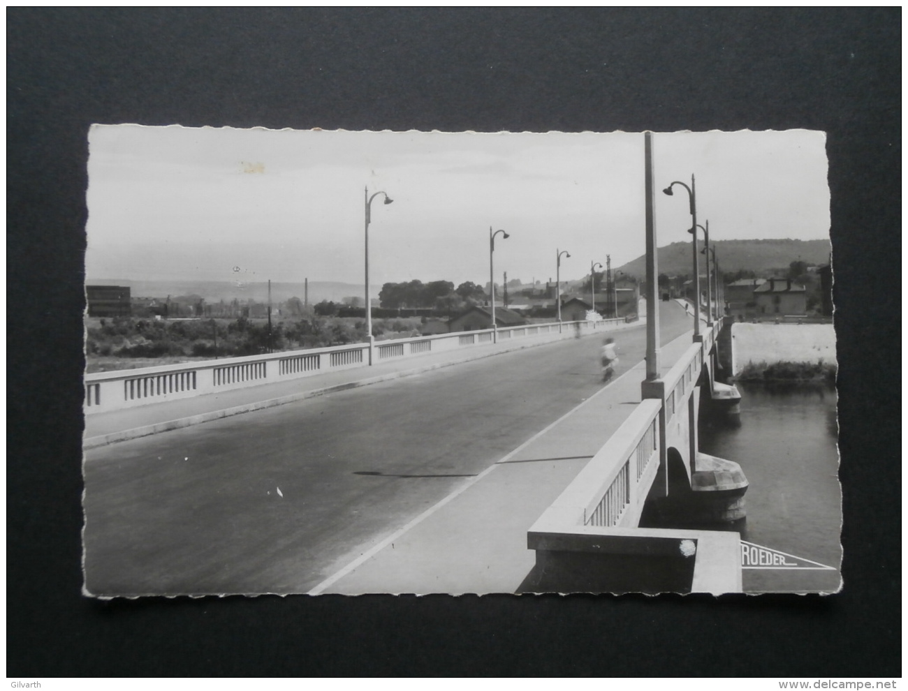 Le Nouveau Pont En Direction De Frouard - Roeder éd. Non Circulée L252A - Frouard