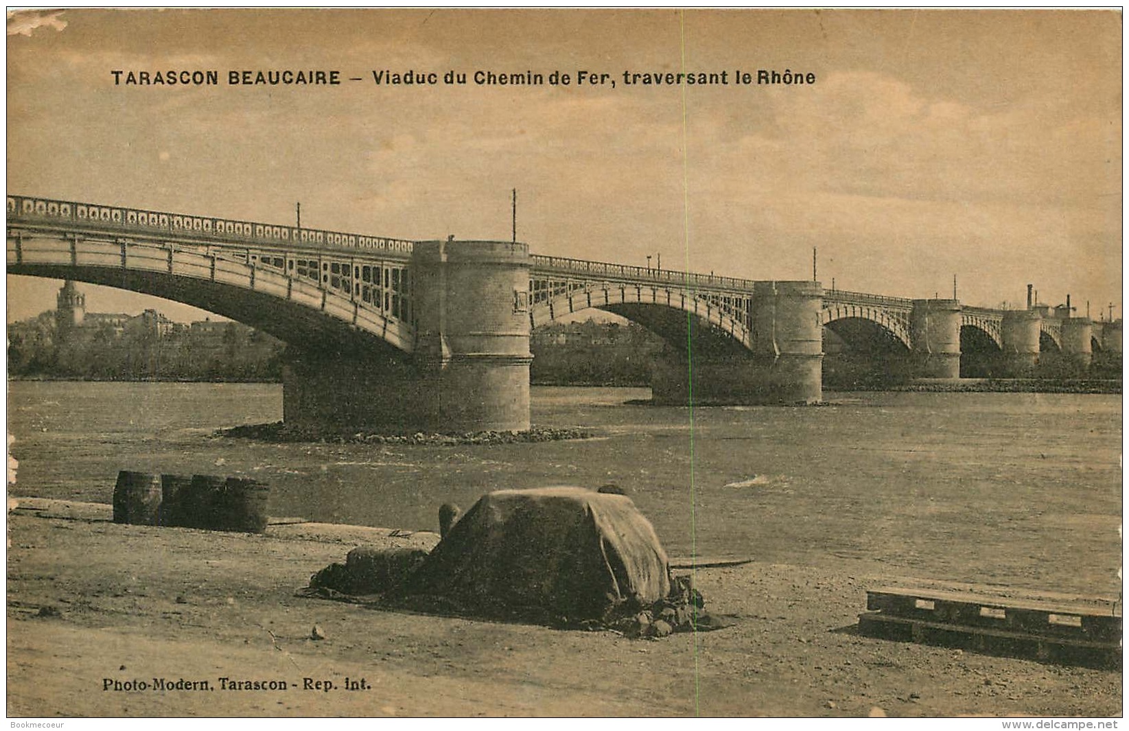 30   TARASCON BEAUCAIRE  VIADUC DU CHEMIN D FER TRAVERSANT LE RHONE - Beaucaire