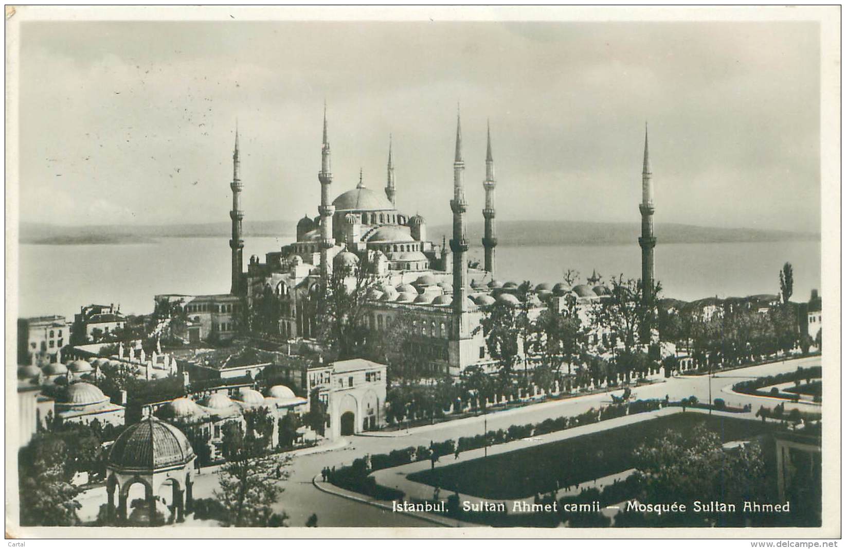 ISTANBUL - Sultan Ahmet Camii - Turquie