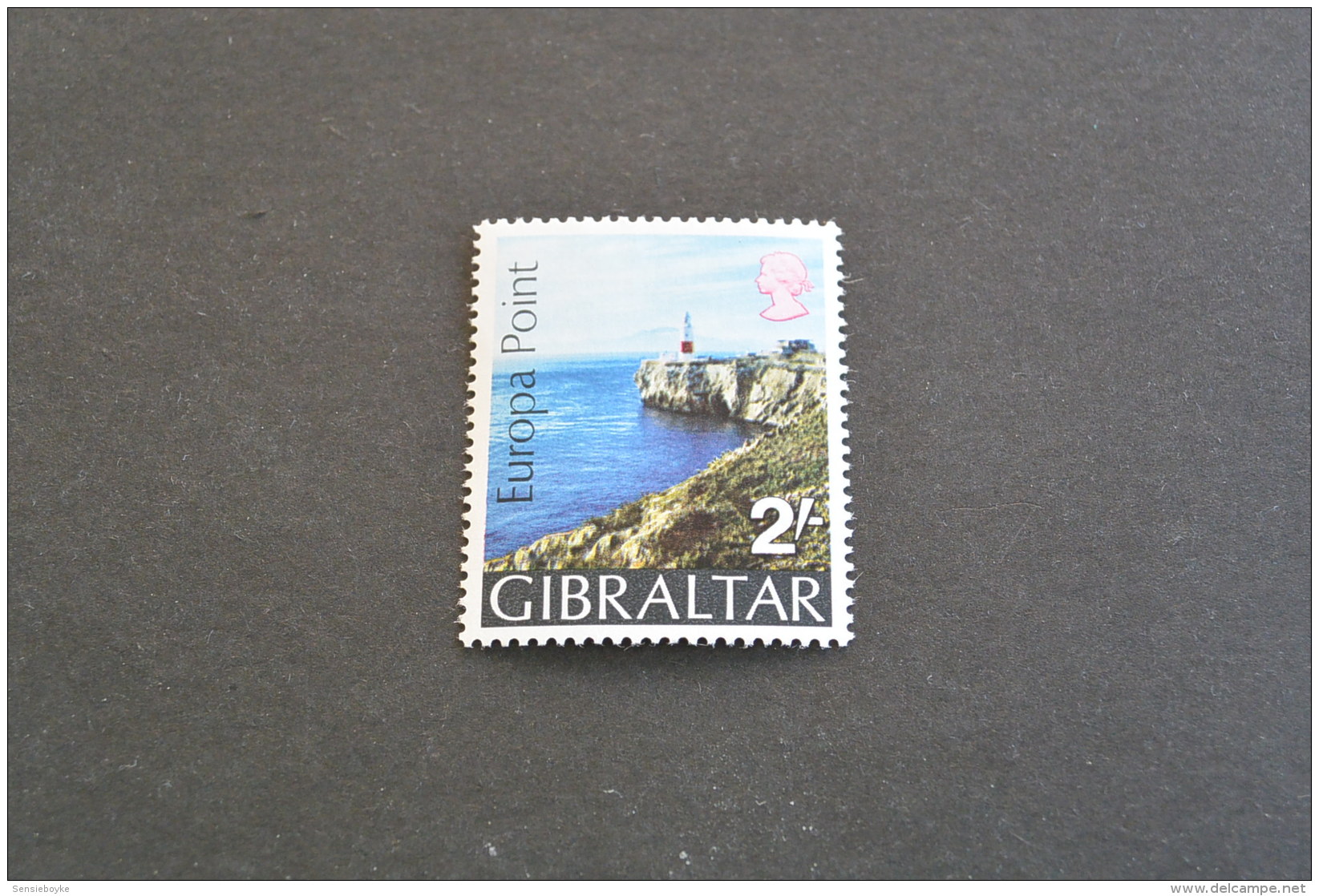 F7362- Stamp  MNH GIBRALTAR - 1970-  Scott # 233- Europa Point - Gibraltar