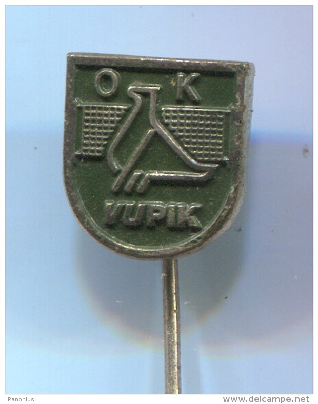 VOLLEYBALL Pallavolo - Club VUPIK, Vukovar Croatia, Vintage Pin Badge - Pallavolo