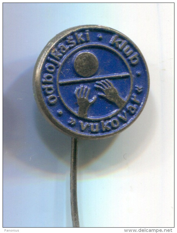 VOLLEYBALL Pallavolo - Club VUKOVAR  Croatia, Vintage Pin Badge - Volleyball