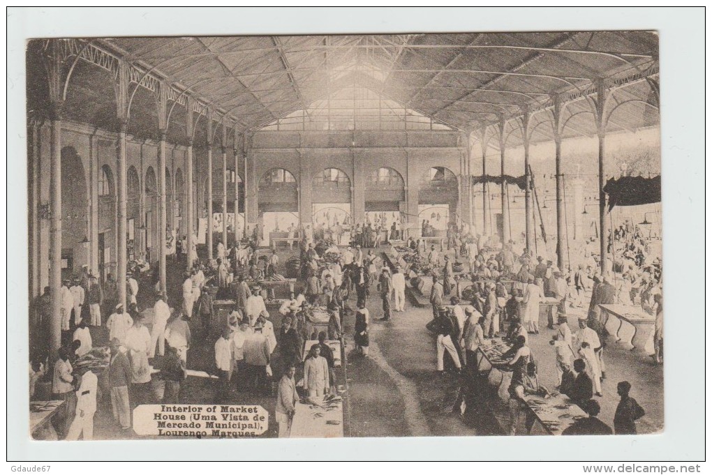 LOURENCO MARQUES / MAPUTO (MOZAMBIQUE) - INTERIOR OF MARKET HOUSE (UMA VISTA DE MERCADO MUNICIPAL) - Mozambique