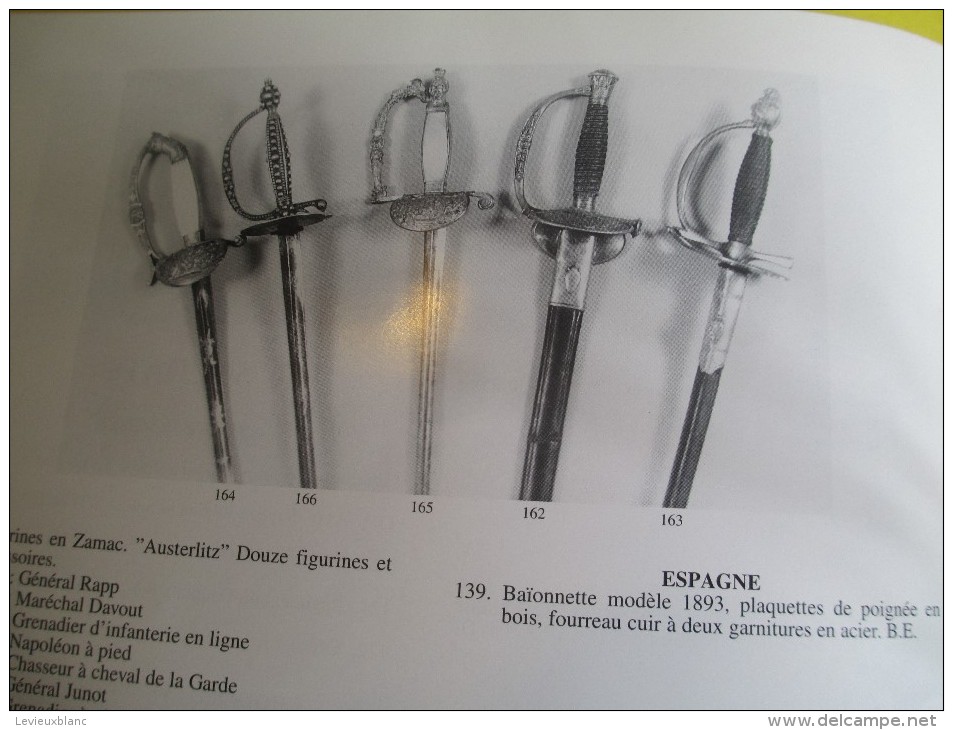 Armes et uniformes/Catalogue de vente aux enchéres/ LOISEAU-SCHMITZ-DIGARD/Saint Germain en Laye/Militaria/1993  CAT143