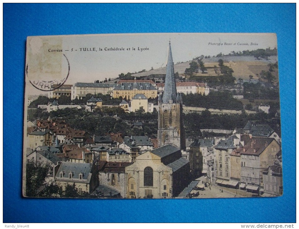 TULLE  -  19  -  La Cathédrale Et Le Lycée  -  Corrèze - Tulle