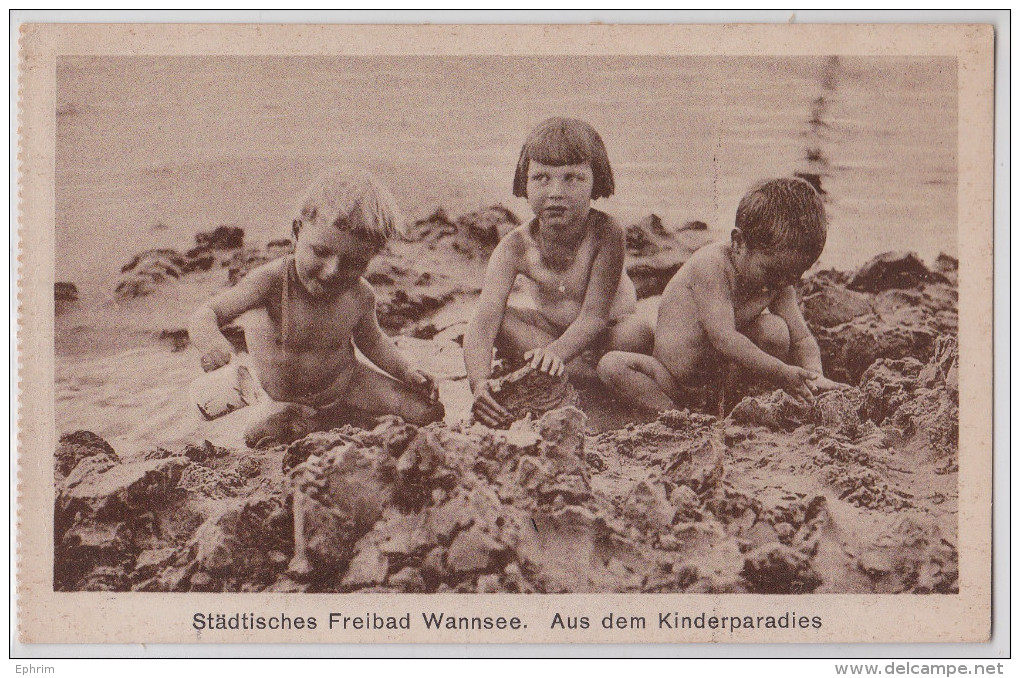 BERLIN - Städtisches Freibad Wannsee - Aus Dem Kinderparadies - Château De Sable - Jeu De Plage - Baigneur - Wannsee