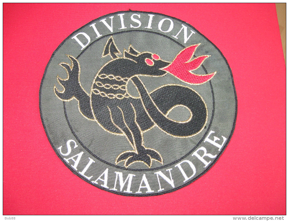 ECUSSON BRODE / DIVISION SALAMANDRE - Patches