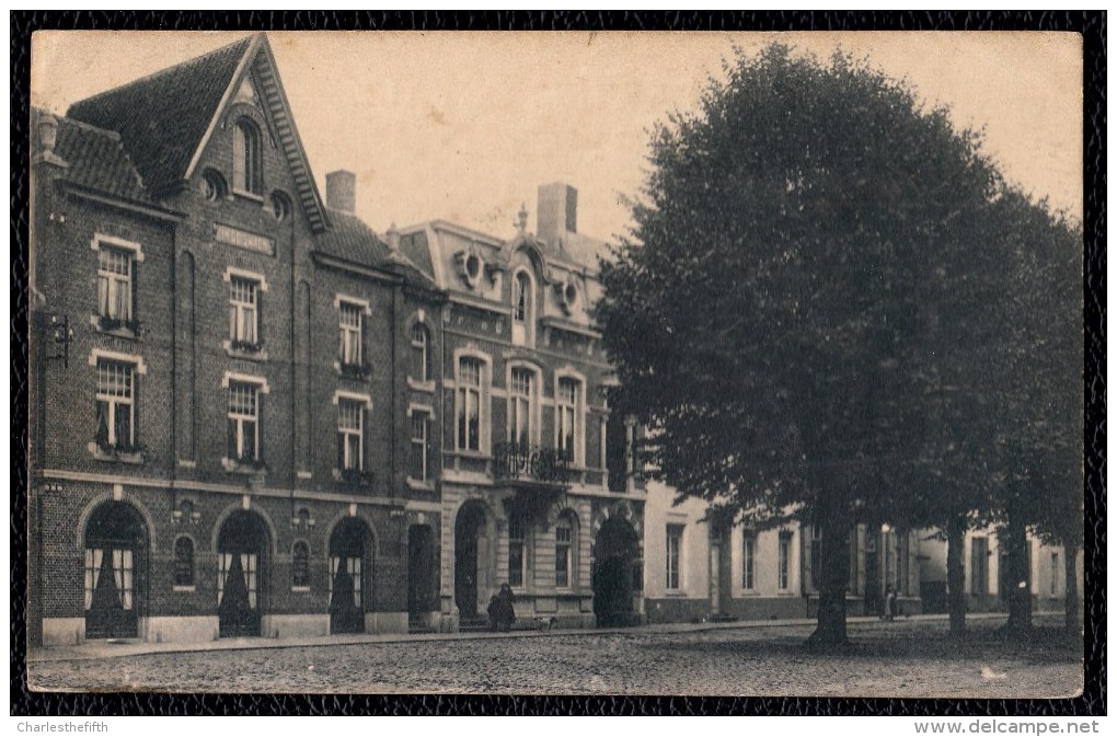 HOOGSTRATEN - " HOTEL DE ZWAAN " - Hoogstraten