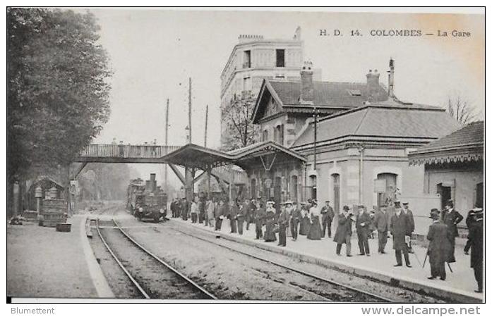 CPA Colombes Hauts De Seine Gare Train Chemin De Fer Non Circulé - Colombes