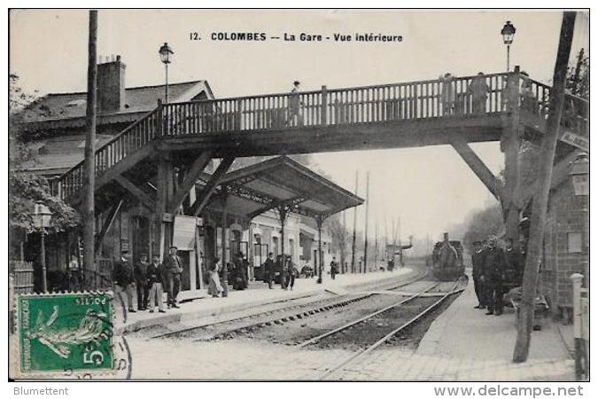 CPA Colombes Hauts De Seine Gare Train Chemin De Fer Circulé - Colombes