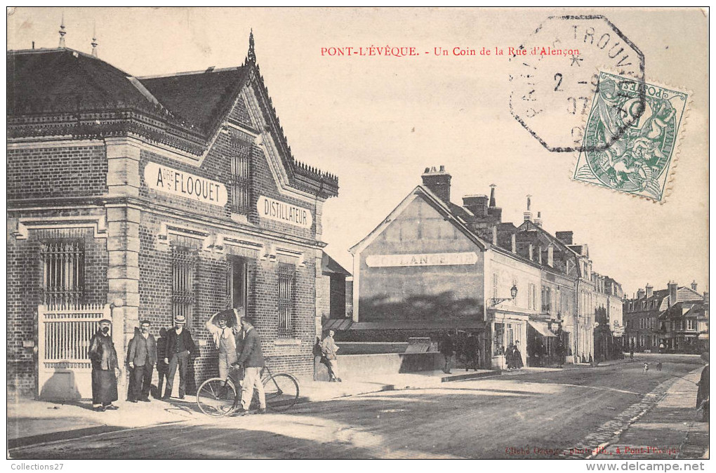 14- PONT-L´EVËQUE - UN COIN DE LA RUE D´ALENCON - Pont-l'Evèque