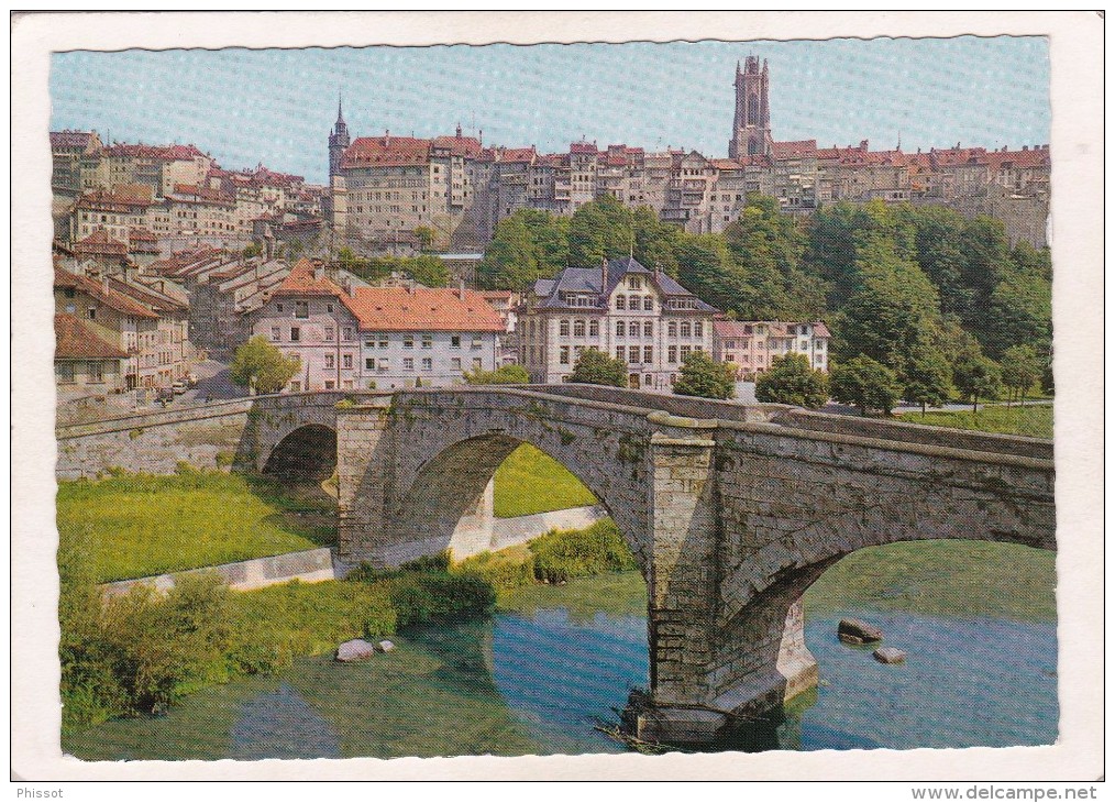 FRIBOURG : Pont De St Jean Et Vieille Ville  (St Johann-Brücke Und Altstadt) - Pont-la-Ville