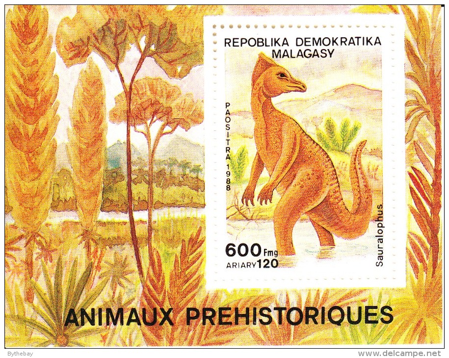 Madagascar MNH Scott #903 Souvenir Sheet 600fr Sauralophus - Dinosaurs - Madagascar (1960-...)