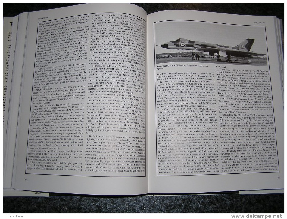 THE VULCAN STORY Tim Laming Manual Aircraft Aviation Avion Avro Jet British Aérospace Squadron Bombers Great Britain