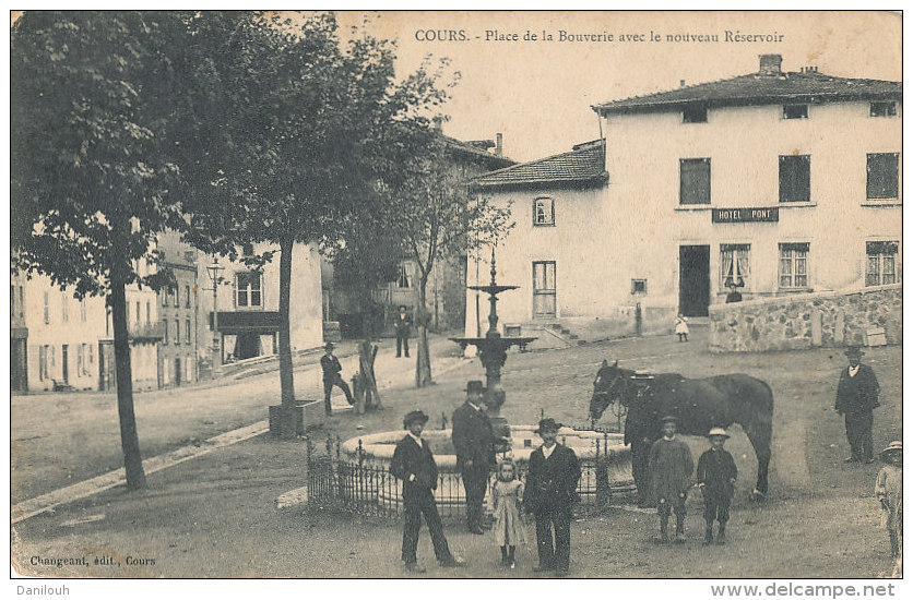 69 // COURS   Place De La Bouverie Avec Le Nouveau Réservoir   ** - Cours-la-Ville