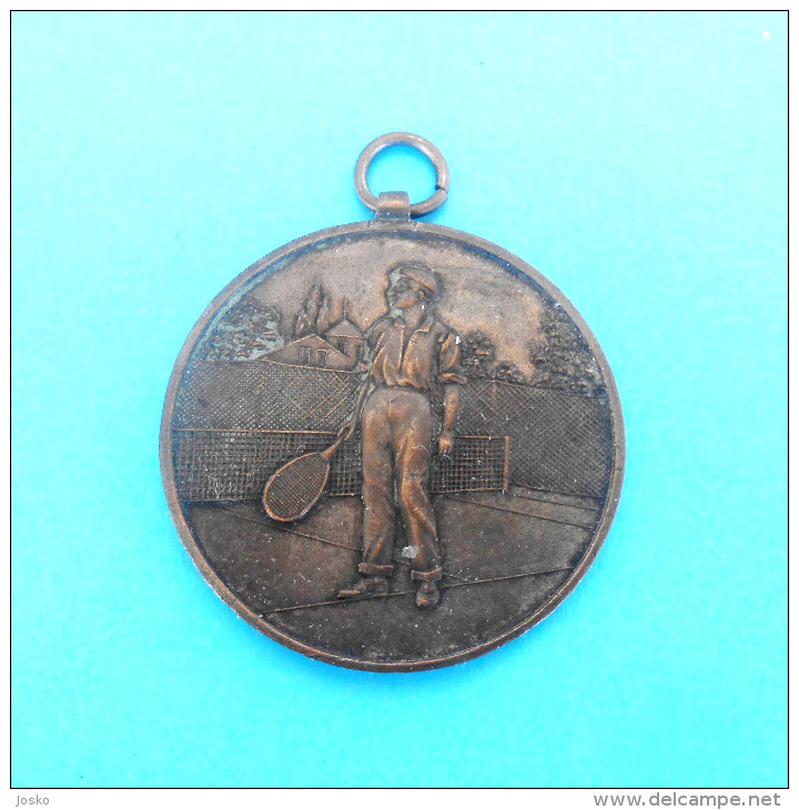 TENNIS MEDAL ( Croatian Antique Tennis Medal From 1929.  ) * Sport Medaille Tenis RRR - Uniformes Recordatorios & Misc