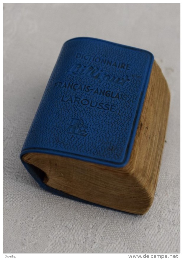 Mini Dictionnaire LILLIPUT Larousse Français Anglais - Dictionaries