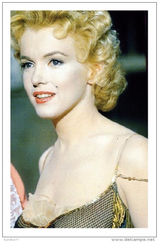 Marilyn Monroe Postcard (1415) - Publisher Pyramid Year 2011 - Size 9x14 Cm. Aprox. - Femmes Célèbres