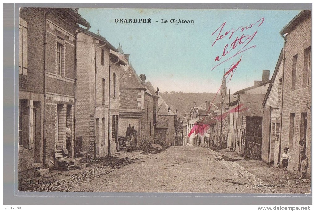 GRANDPRE . Rue Du Château . - Andere & Zonder Classificatie