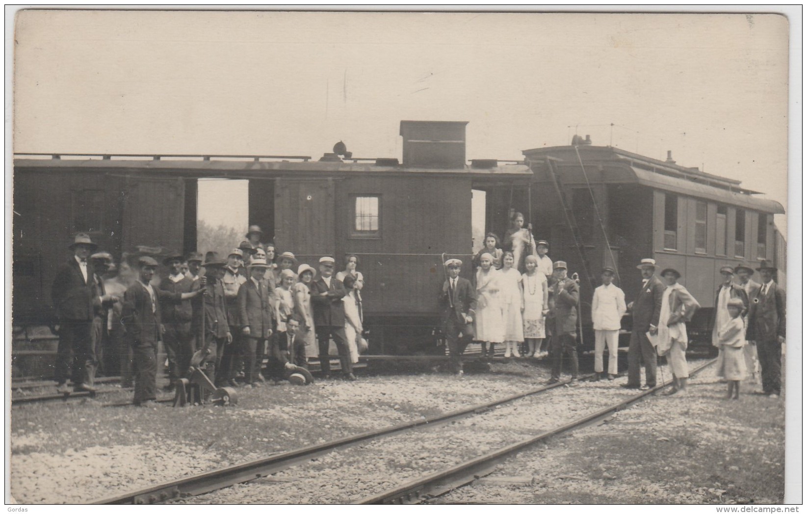 Romania - Train Crash - Trains