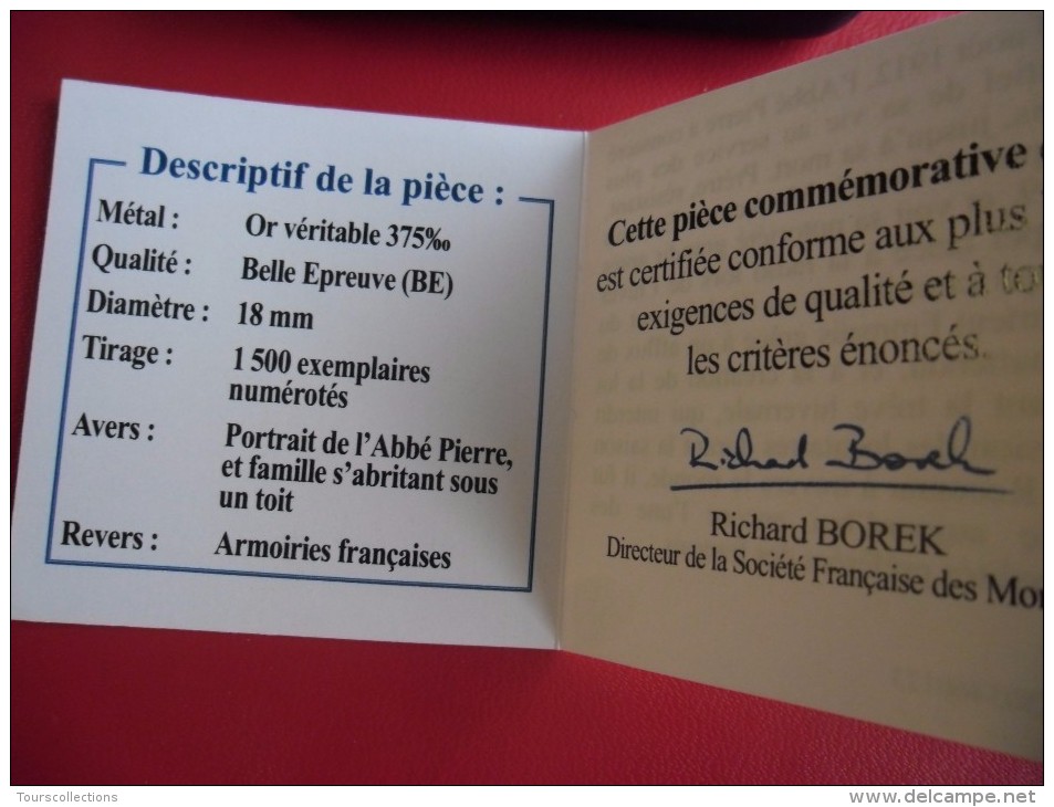 MEDAILLE ABBE PIERRE 1912 - 2007 En OR Belle Epreuve 1500 Exemplaires ! Numérotée 640 - Livrée Dans Un écrin - Autres & Non Classés