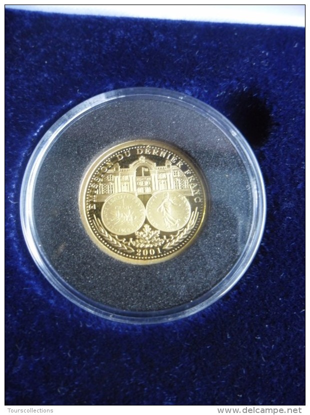 Superbe Médaille En OR 58,5% 2,03 Gr. à 10000 Ex. @ 10 E Anniversaire Du Dernier Franc - Palais De L´Elysée 2011 - Autres & Non Classés